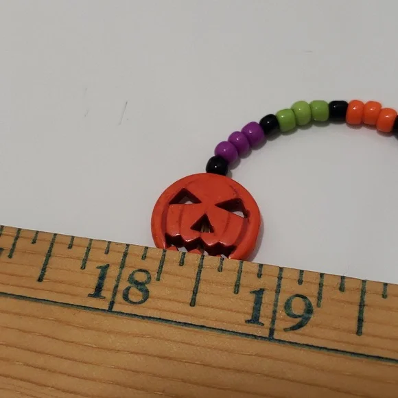 New Fun Jack o' Lantern Pumpkin Halloween Colors Stretch Bracelet Set - Picture 4 of 4
